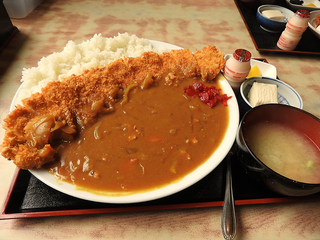 しをみ食堂 カツカレー.png